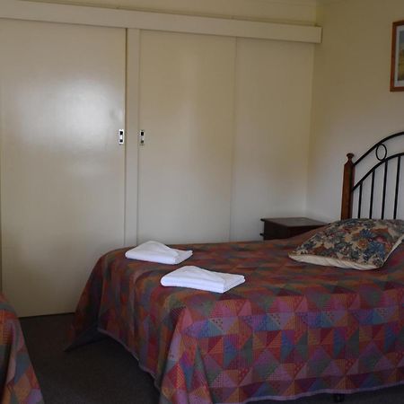 Mount Barker Valley Views Motel & Chalets, Western Australia Номер фото