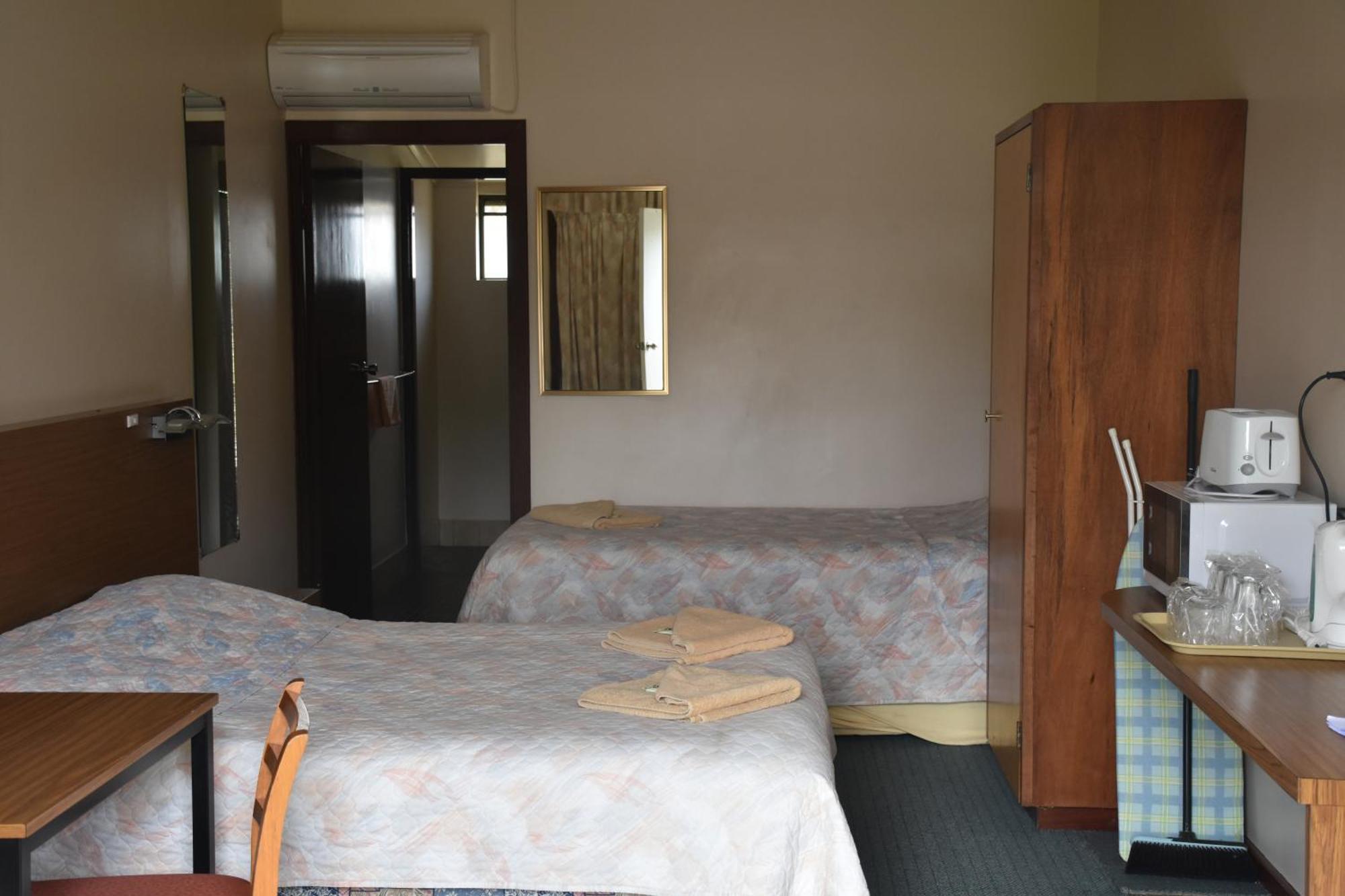 Mount Barker Valley Views Motel & Chalets, Western Australia Номер фото