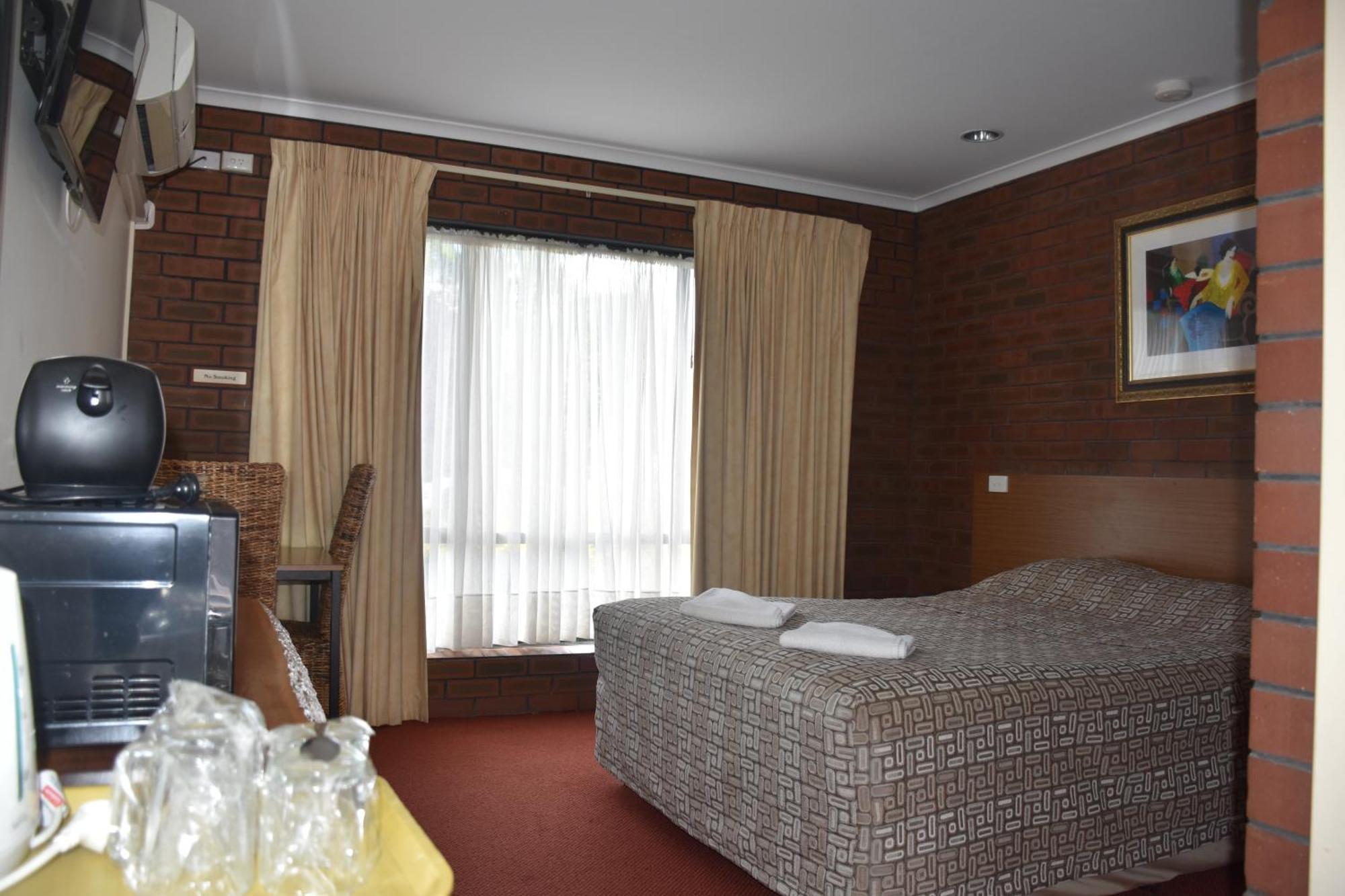 Mount Barker Valley Views Motel & Chalets, Western Australia Номер фото