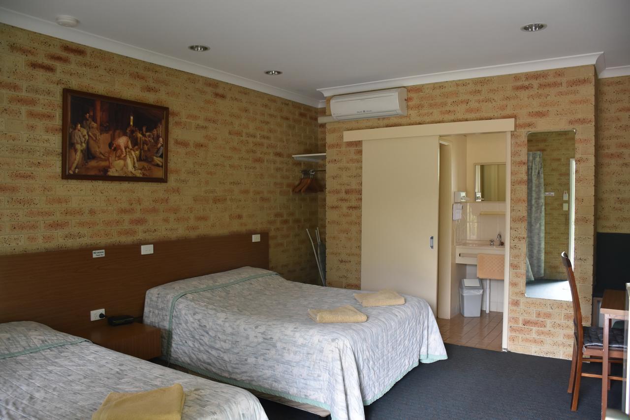 Mount Barker Valley Views Motel & Chalets, Western Australia Экстерьер фото