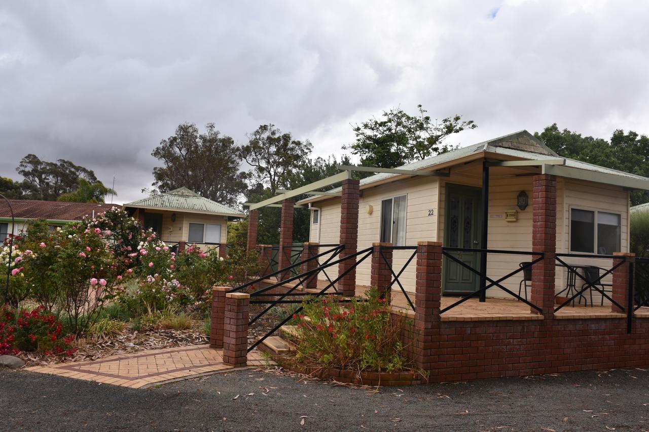Mount Barker Valley Views Motel & Chalets, Western Australia Экстерьер фото