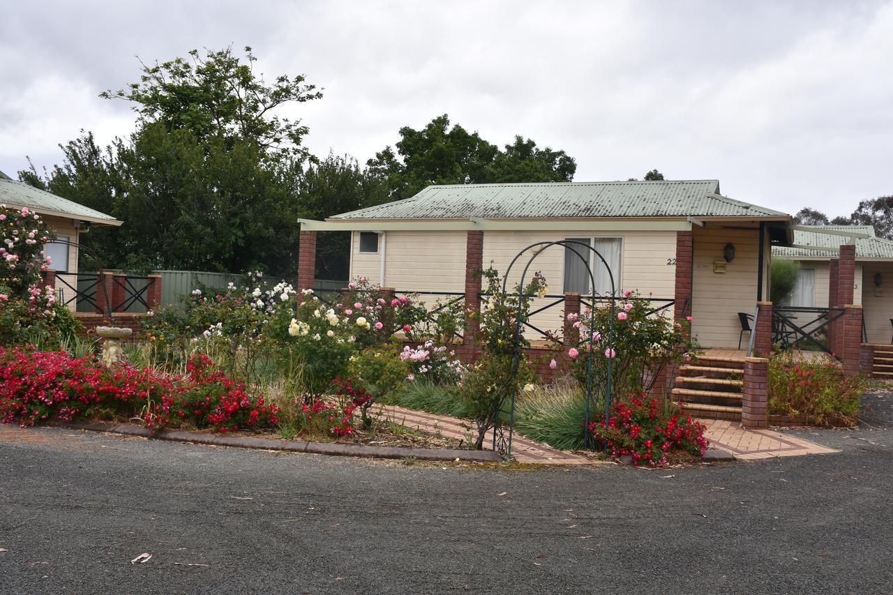 Mount Barker Valley Views Motel & Chalets, Western Australia Экстерьер фото